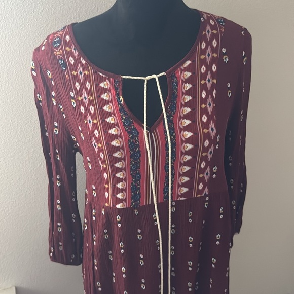 Entro burgundy 3/4 sleeves split collar ties tassels Boho dress Sz S - Picture 3 of 7